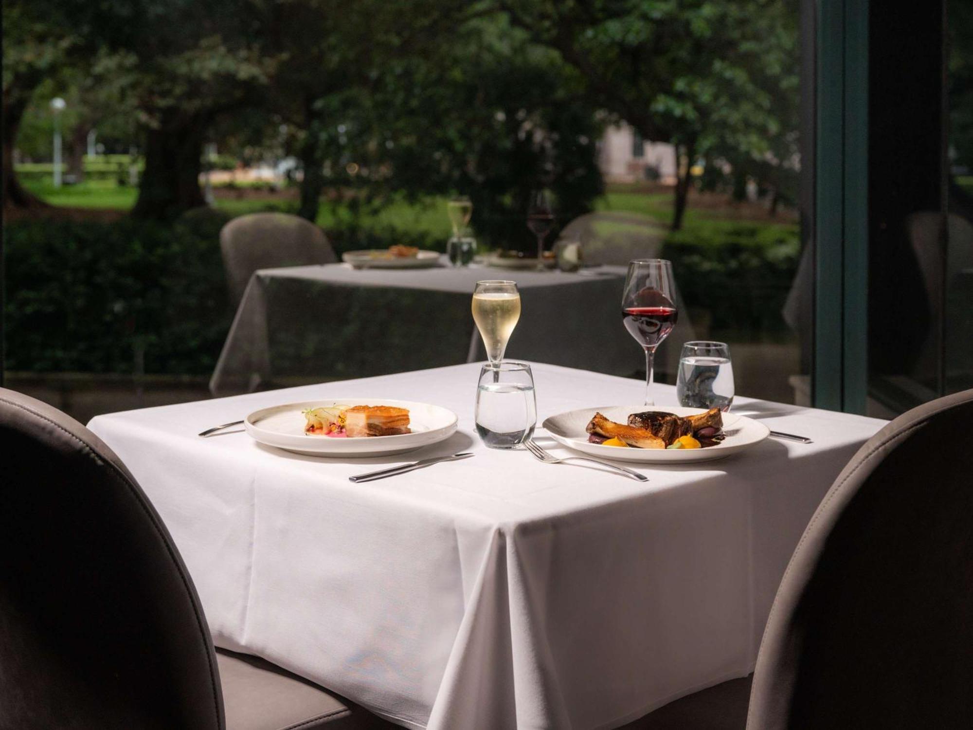 Pullman Sydney Hyde Park Hotell Eksteriør bilde The Terrace